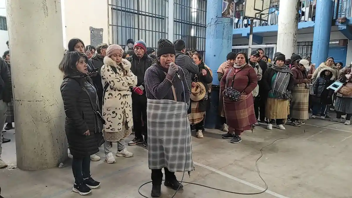 Juliaca: denuncian que directivo de APAFA se apropió de 23 mil soles Juliaca: denuncian que directivo de APAFA se apropió de 23 mil soles